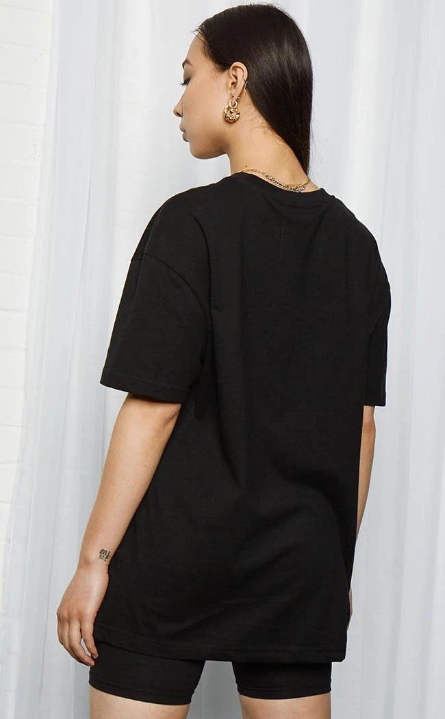 Outlet ⭐ Mary Wyatt Satan's Little Helper Oversized Tee ✔️ 4 Outlet ⭐ Mary Wyatt Satan's Little Helper Oversized Tee ✔️ - Image 4