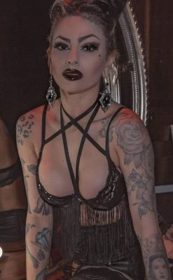 Buy β Killstar She's Poison Bra | Black π