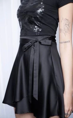 Wholesale ✔️ Mary Wyatt Siren Wrap Mini 👗 Skirt 👏 -Gothic-clothing Shop Siren Wrap Mini Skirt Mary Wyatt 3 650x